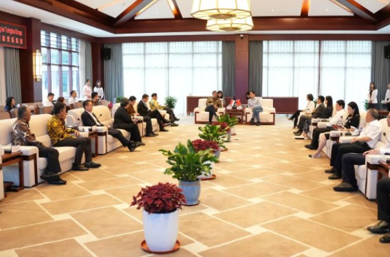 1686021953167527.jpg 1686021066445.jpg